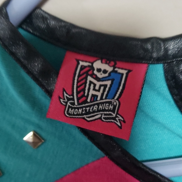 🆕️ Monster High Girls Top NWT Sz L 10/12 - Picture 6 of 6